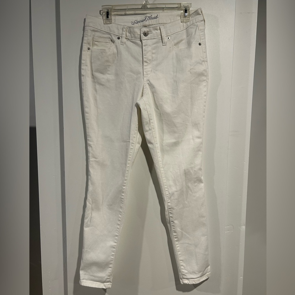 Universal Thread | Universal Thread White Mid-Rise Skinny Jeans | 8